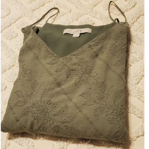 Loft XL Spaghetti Strapped Blouse, Lined, Light Green, flora pattern - Picture 1 of 6